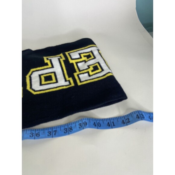 Harry Potter Hufflepuff Logo Knit Cuff Pom Beanie Hat Cap and Scarf Set 2 Piece - Picture 11 of 12